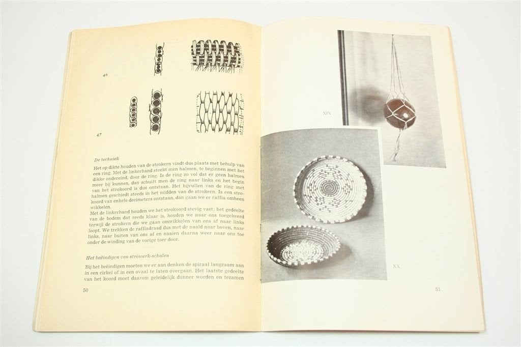 Raffiawerk — Praktische Gids met Technieken [1956], Ophalen of Verzenden, Gelezen, Tekenen en Schilderen