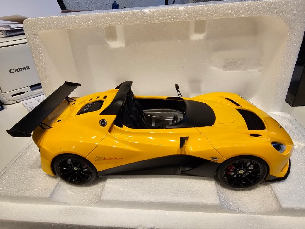 Lotus 3-eleven 1/18, Hobby en Vrije tijd, Modelauto's | 1:18, Ophalen of Verzenden, Nieuw, Auto, Autoart