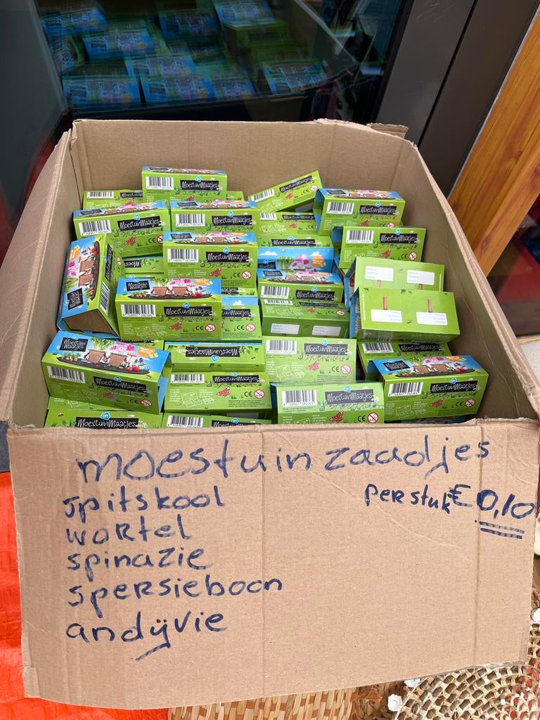 MoestuinMaatjes Zaden: Spitskool, Wortel, Spinazie, Sperzieb, Ophalen of Verzenden, Voorjaar, Volle zon, Zaad