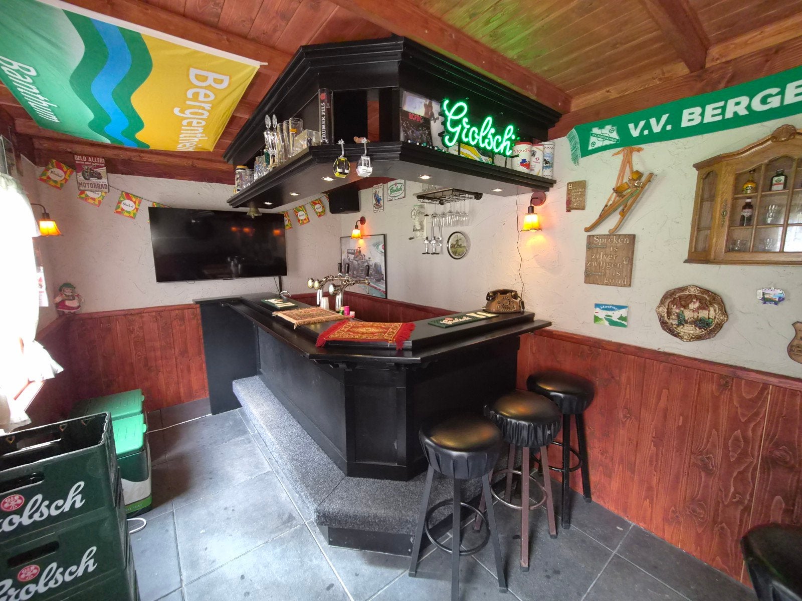 Complete bar met sier tap, spoelbak en gamko koeling, Ophalen, Gebruikt, Barinrichting