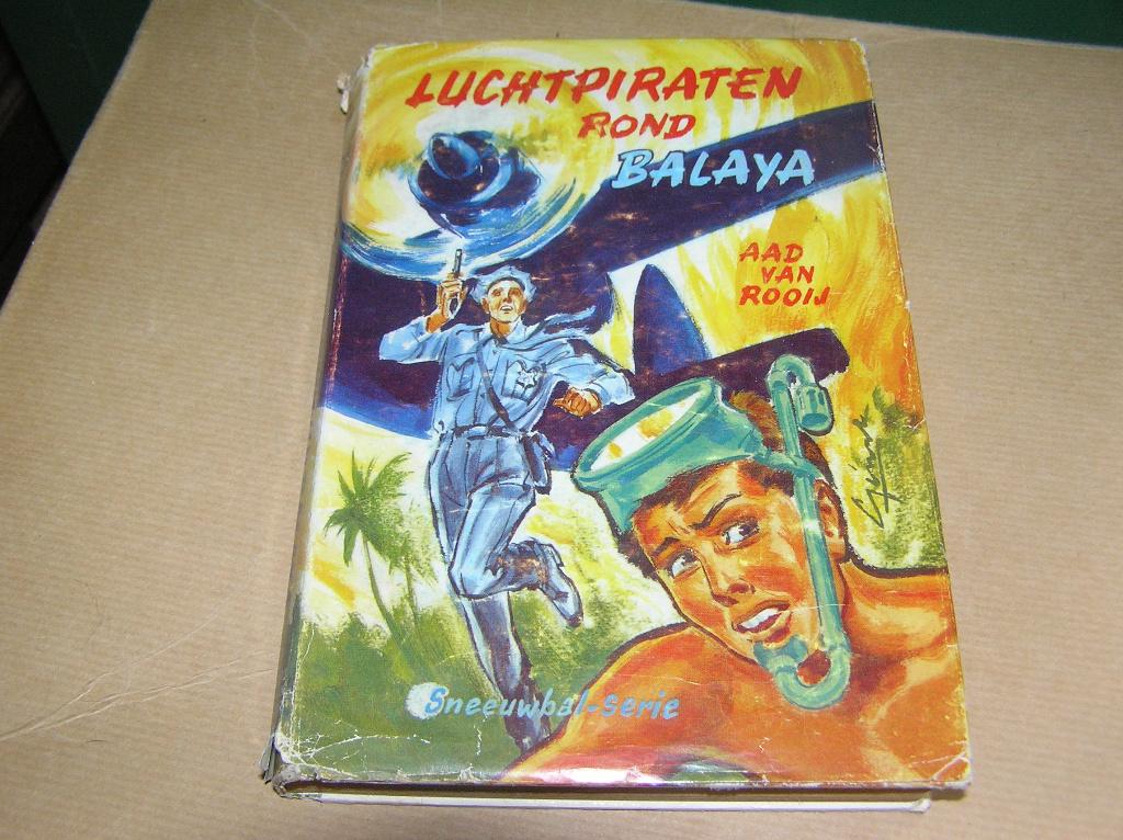 Luchtpiraten rond Balaya(3) - Aad van Rooij, Gelezen, Ophalen of Verzenden, Fictie, Aad van Rooij