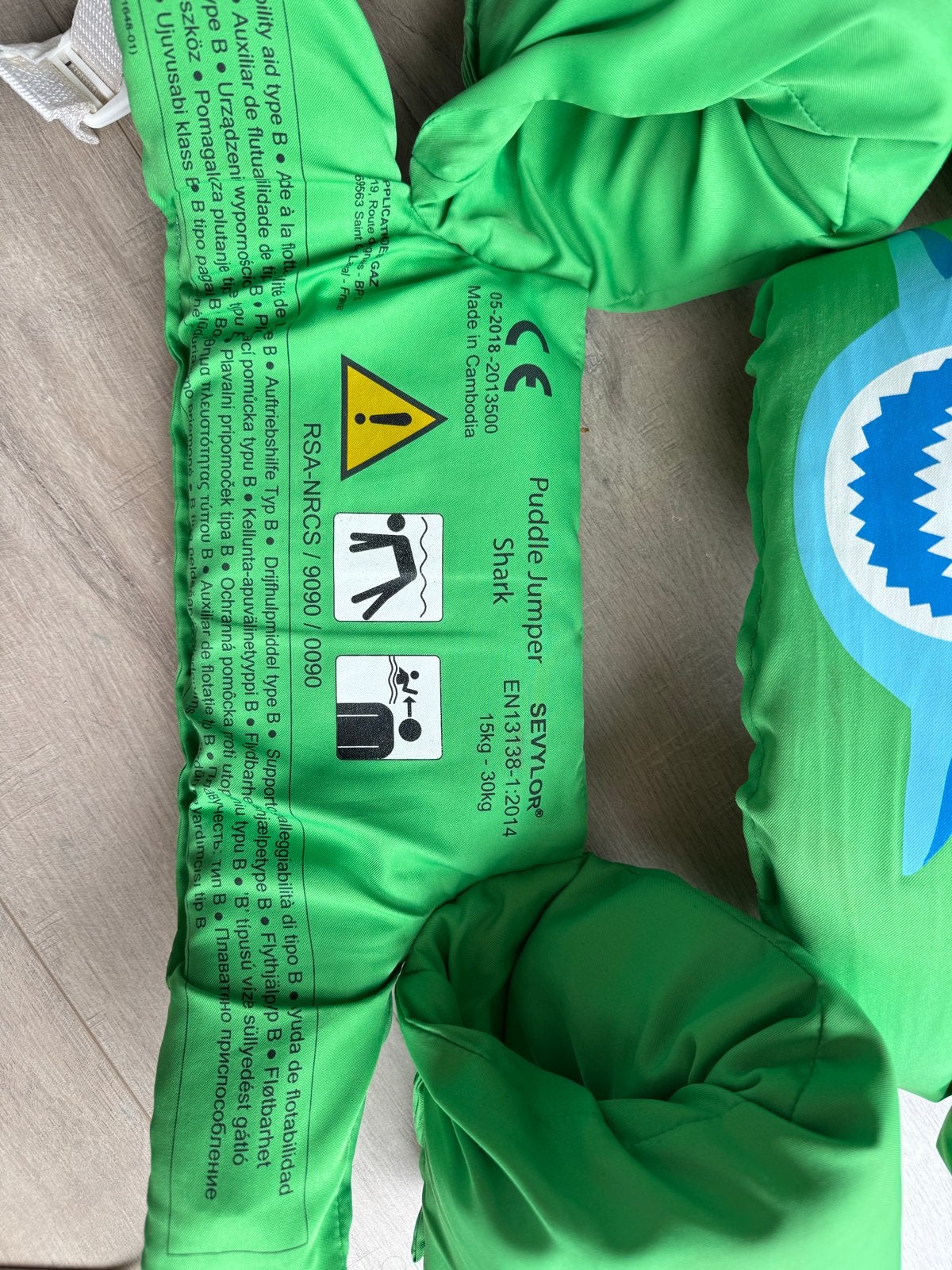 2 x Sevylor Puddle Jumper Shark Zwembandjes 15-30kg, Kinderen en Baby's, Ophalen, Zo goed als nieuw