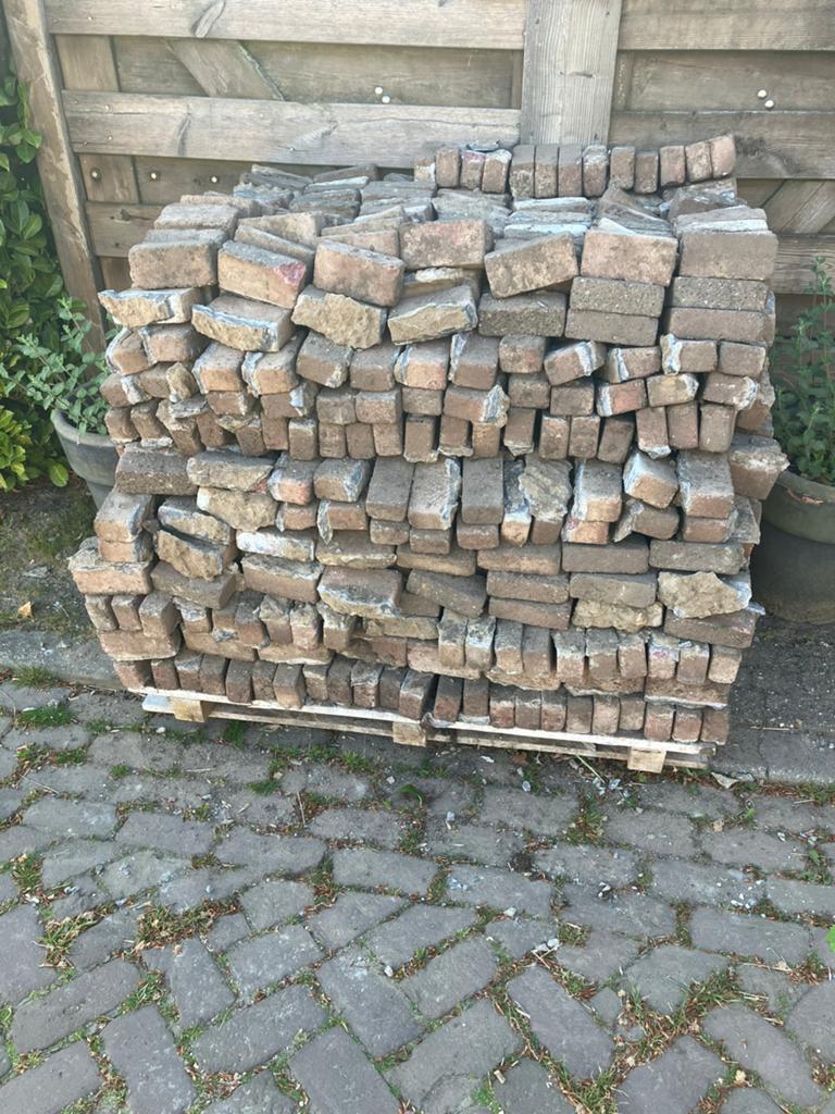 Rotstuin of rotswand klinkers/stenen, Doe-het-zelf en Verbouw, Metselstenen, Ophalen, Gebruikt, Beton