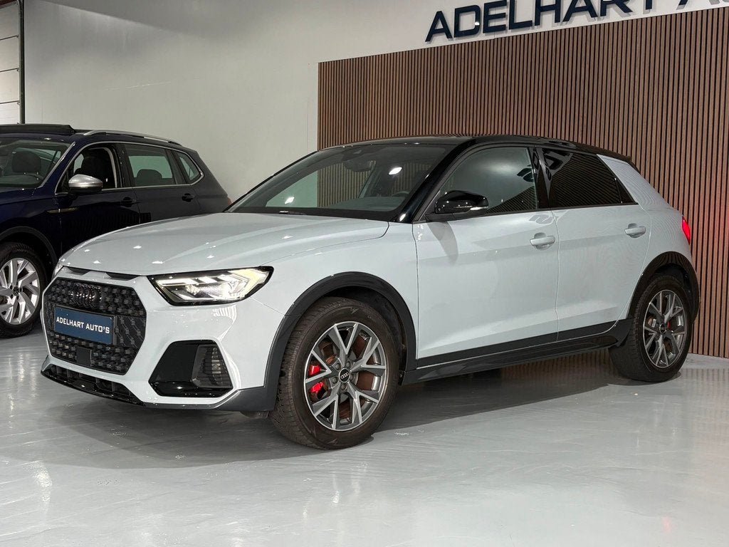 Audi A1 citycarver 30 TFSI Advanced Edition S Line Automaat, Euro 6, Bedrijf, 3 cilinders, Zilver of Grijs