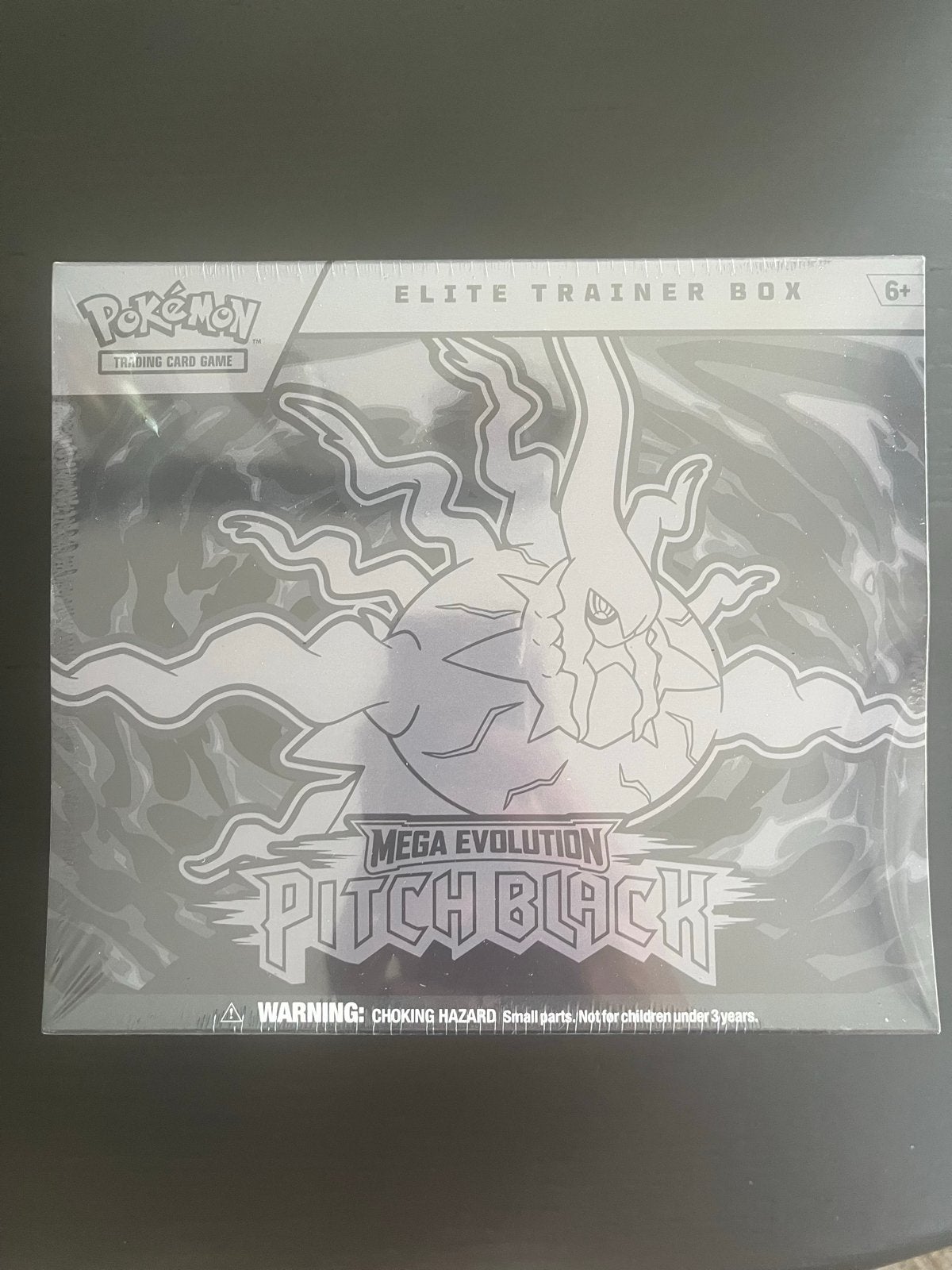 Pokémon TCG Mega Evolution Pitch Black Elite Trainer Box, Verzenden, Nieuw, Overige typen