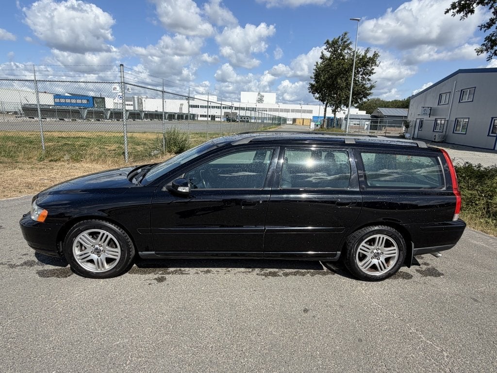 Volvo V70 2.4 Edition| 2007| LEER| CLIMA| CRUISE| LM| NAP, Leder en Stof, Zwart, 1470 kg, 170 pk