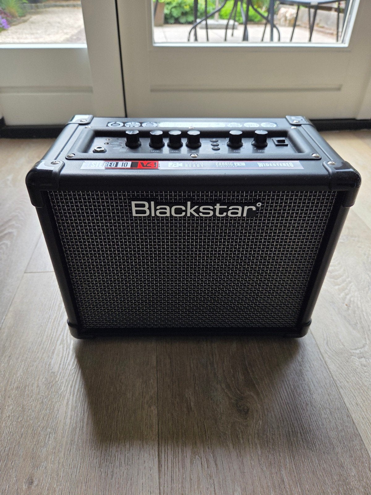 Blackstar ID:Core Stereo 10 V4 – oefenversterker, Muziek en Instrumenten, Versterkers | Bas en Gitaar, Ophalen of Verzenden, Zo goed als nieuw