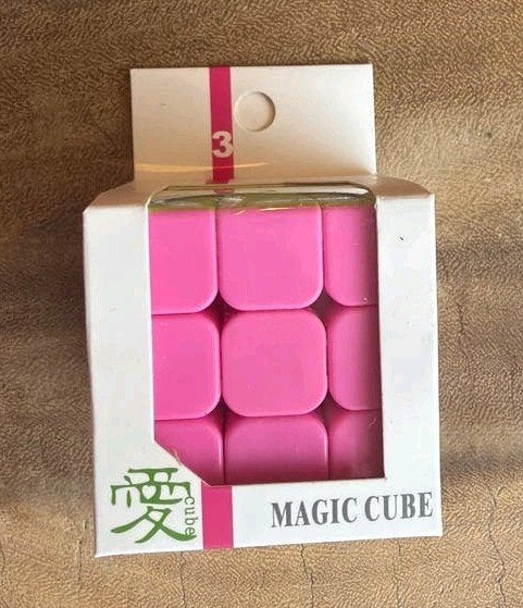 Nieuwe 3x3x3 Magic Cube - Roze/Groen Rubiks Kubus, Ophalen of Verzenden, Nieuw, Jongen of Meisje