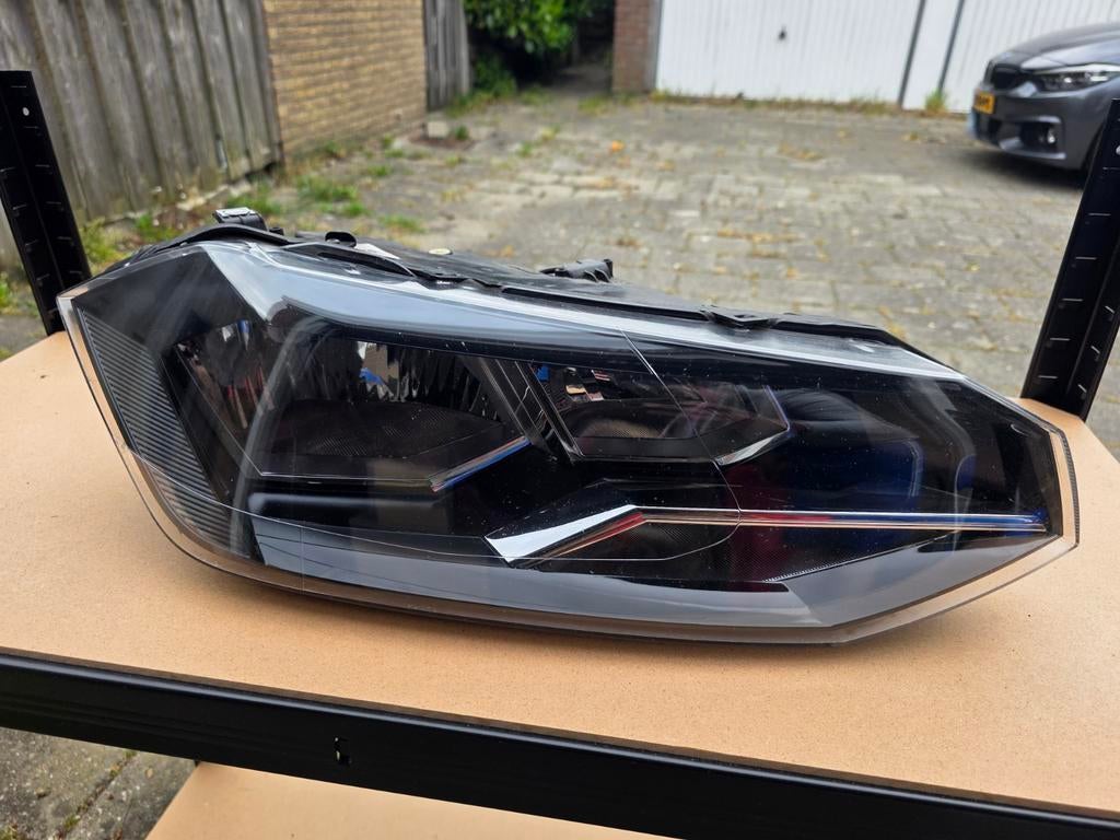 VW Polo VI Koplamp Rechts Halogeen - Gebruikt, Ophalen of Verzenden, Gebruikt, Volkswagen