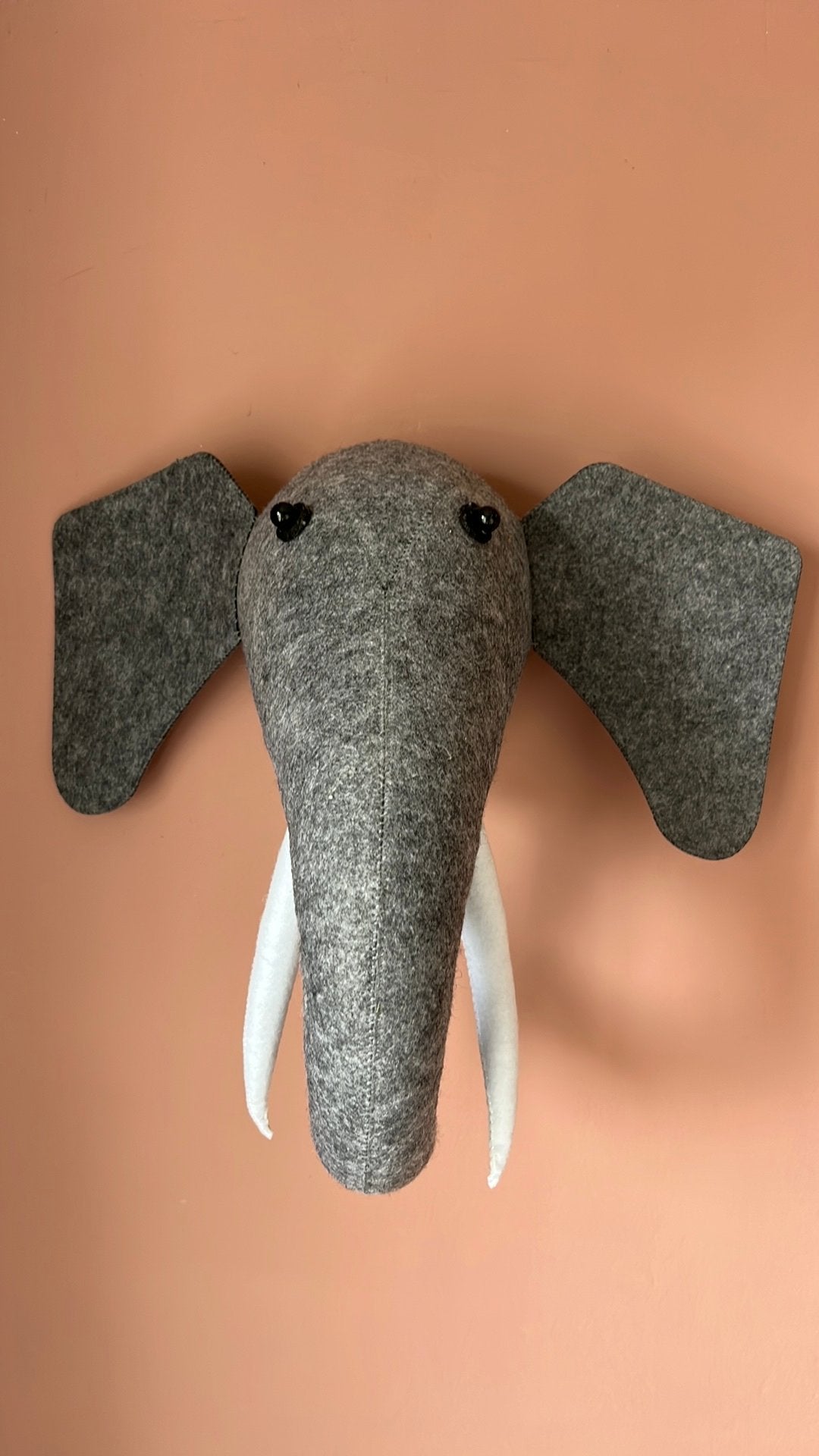 Olifant aan muur van Sklum, Ophalen of Verzenden, Zo goed als nieuw, Wanddecoratie