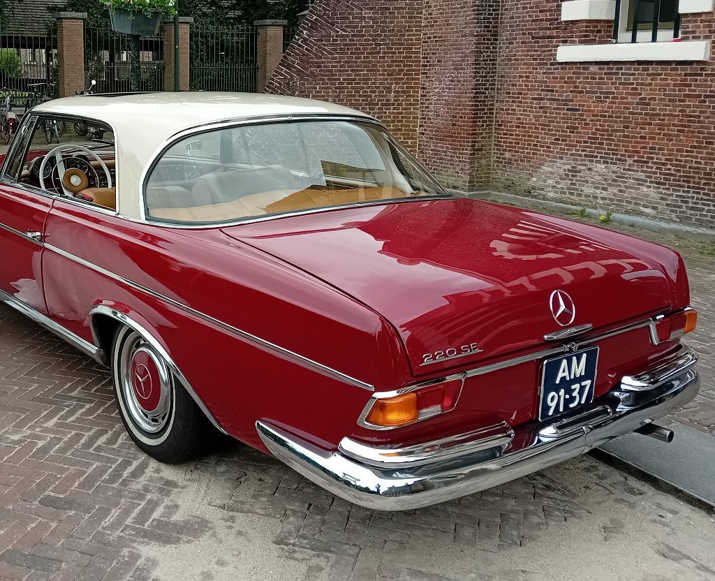 Mercedes W 111 220SE coupe te koop, foto 3