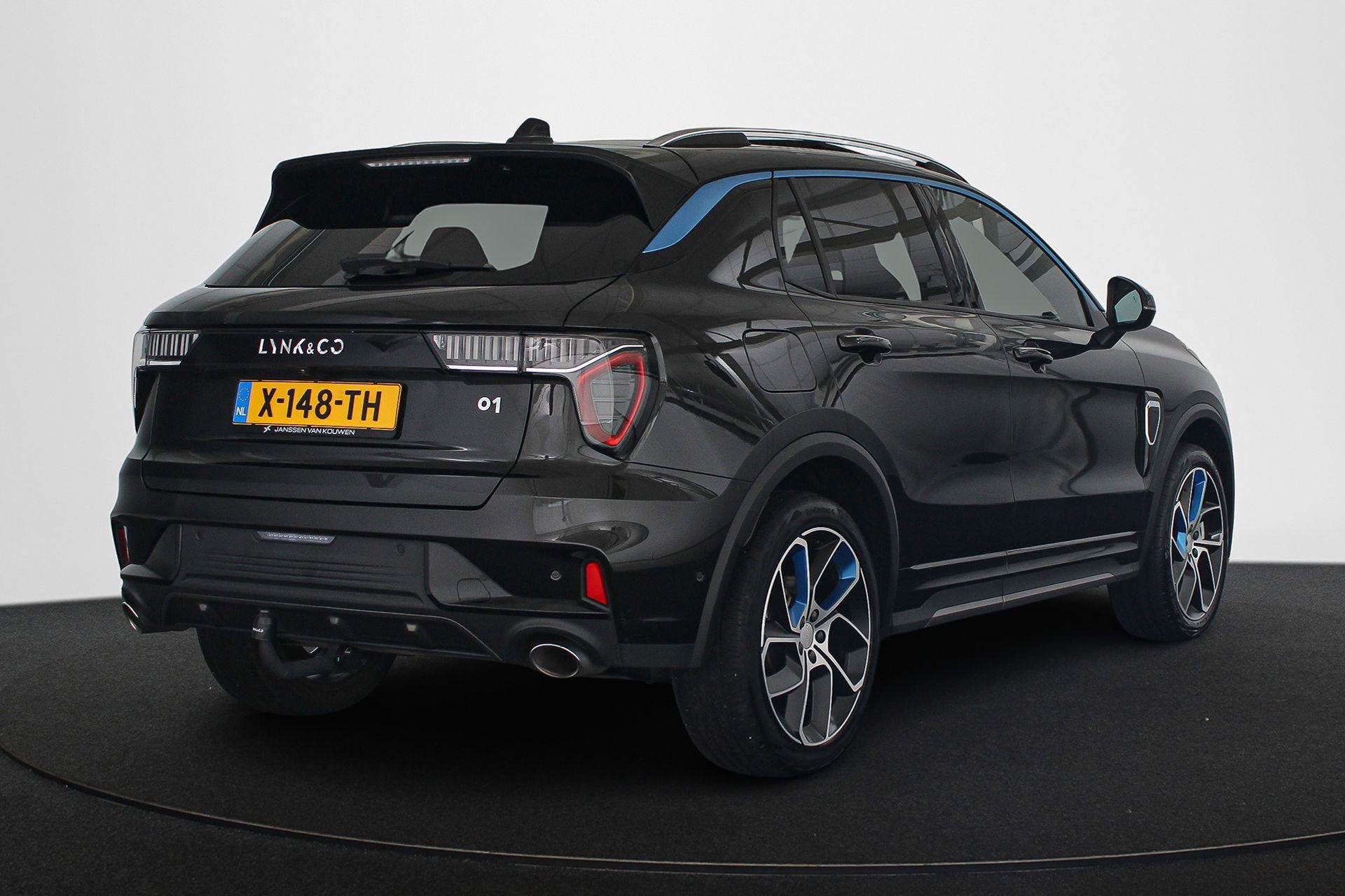 Lynk & Co 01 1.5 PHEV Trekhaak Panoramadak Stoelverwarming 3, Stof, Euro 6, Bedrijf, 1854 kg