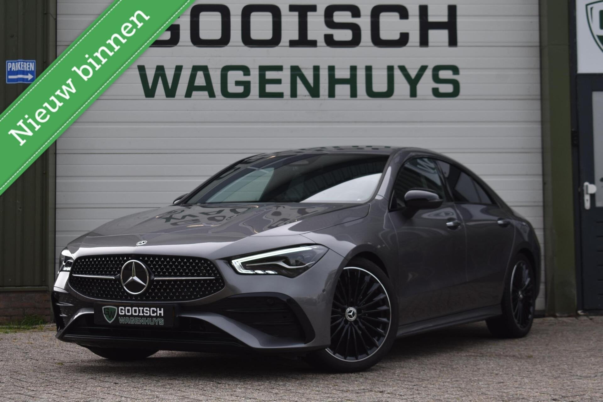 Mercedes CLA-klasse 180 AMG Line | Sfeerverlichting | Camera, Auto's, Mercedes-Benz, CLA, 136 pk, Euro 6, 4 cilinders