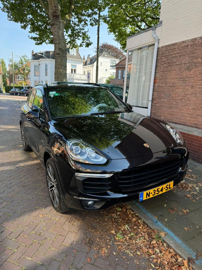 Porsche Cayenne SE-Hybrid·Platinum Edition·Dealer Onderhoud, Auto's, Porsche, Automaat, Cayenne, 2995 cc, Vierwielaandrijving