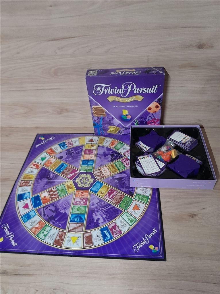Trivial Pursuit Genus editie - de ultieme uitdaging - trivia, Verzenden, Zo goed als nieuw