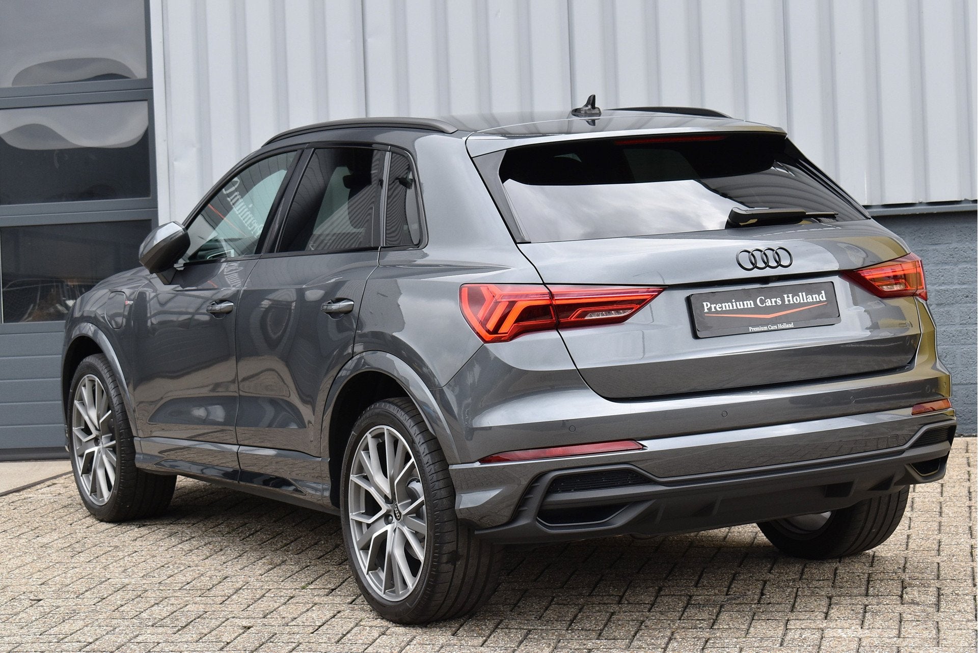 Audi Q3 45 TFSI e S-Line 245 Pk SOH 88% Leder/Stof Navi Came, Auto's, Gebruikt, Leder en Stof, 245 pk, Hybride Elektrisch/Benzine