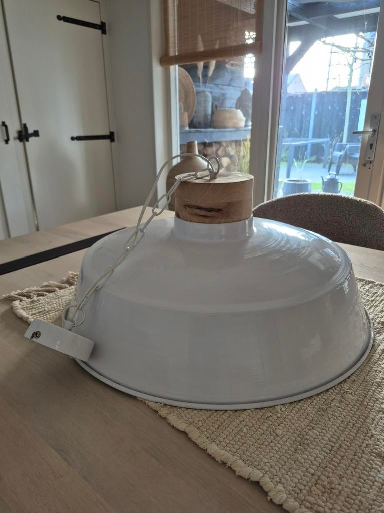 Grote wit metalen hanglamp 60 cm doorsnede, Ophalen, Zo goed als nieuw