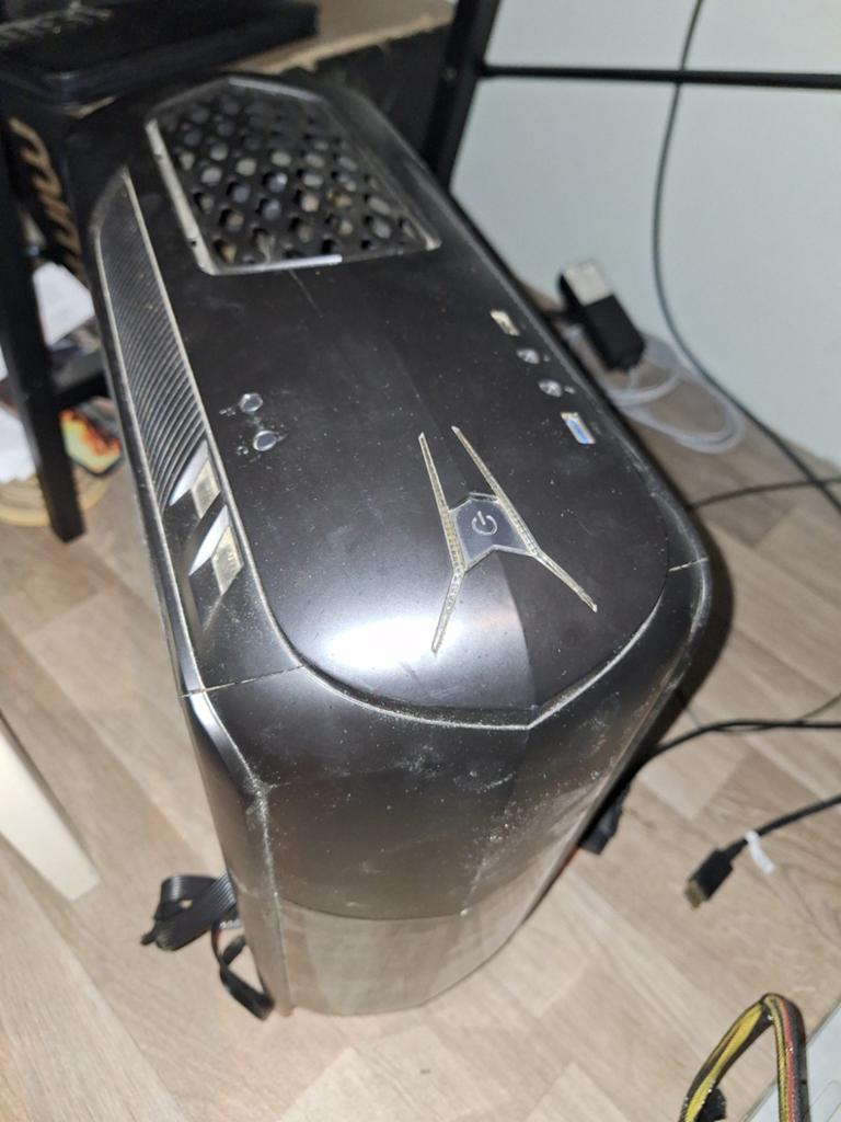 Pc 8 core Ryzen 7 16 GB DDR 4, Ophalen