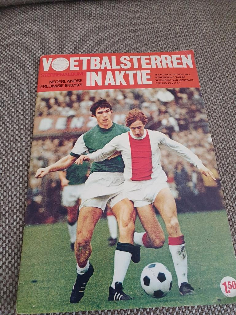 Vanderhout voetbalsterren 70/71 compleet album, Verzamelen, Sportartikelen en Voetbal, Ophalen of Verzenden, Zo goed als nieuw