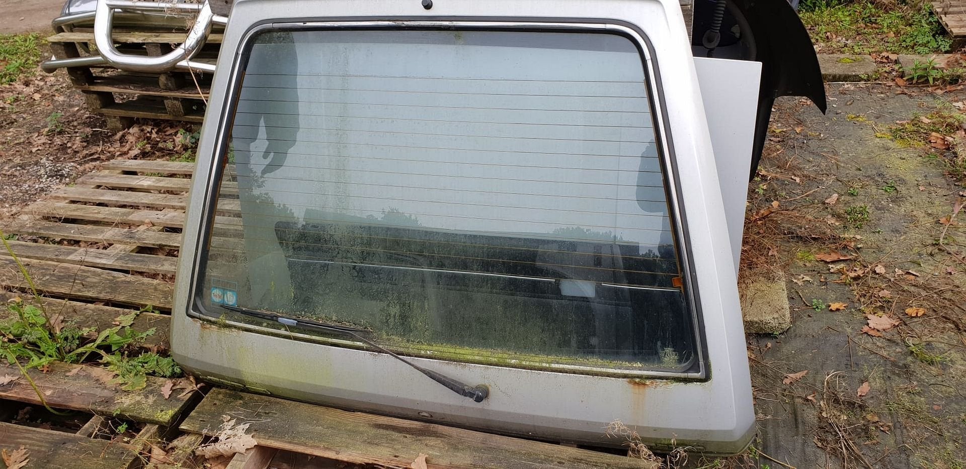 MAZDA 323 HB ACHTERKLEP BJ 1982, Gebruikt, -, Ophalen of Verzenden, Achter
