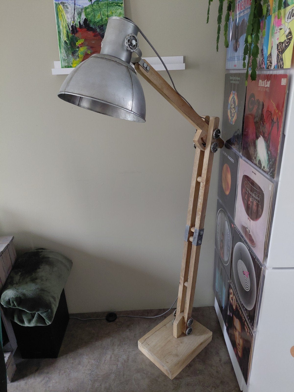 Industriële Vloerlamp met Houten Frame en Metalen Kap, Huis en Inrichting, Ophalen