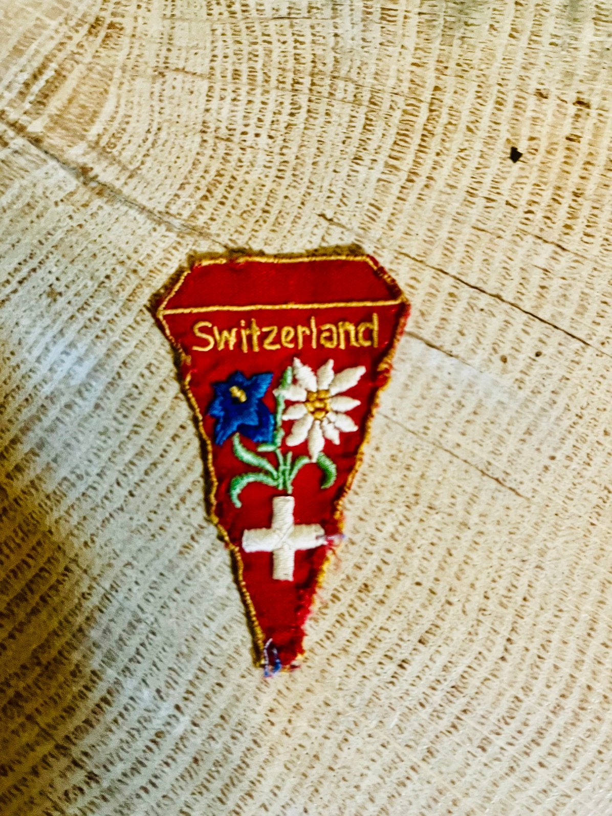 vintage vilten patch van Zwitserland, Ophalen of Verzenden, Zo goed als nieuw