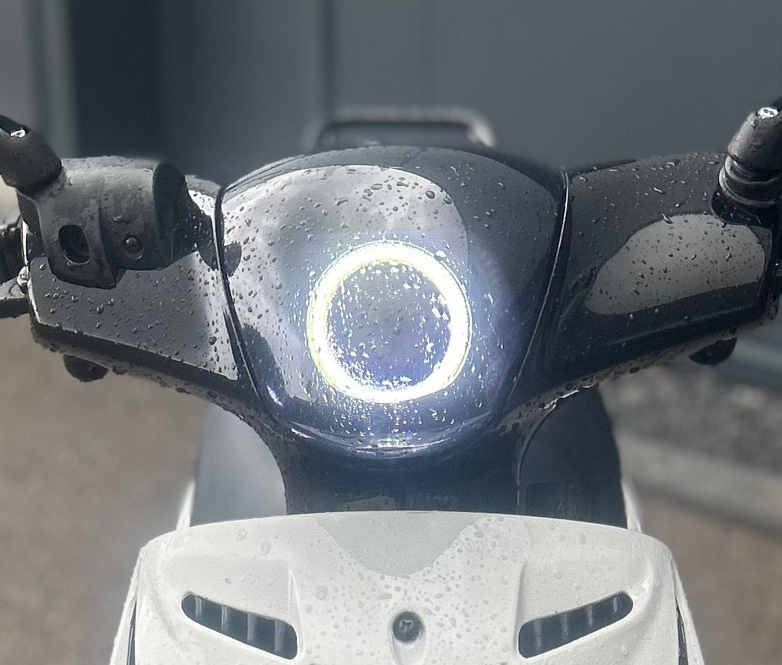 Piaggio zip 2/4t angel eye complete cockpit ~ kosso teller, Fietsen en Brommers, Ophalen of Verzenden, Zo goed als nieuw, Koplamp