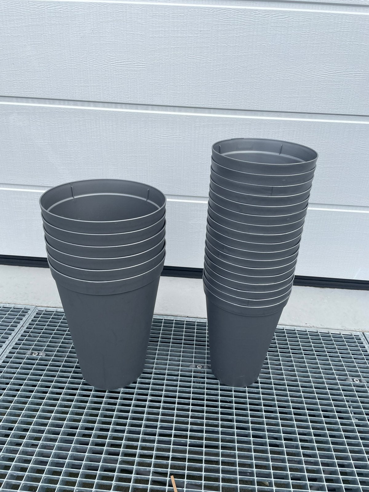Kunstof vazen, Tuin en Terras, Kunststof, Rond, Ophalen of Verzenden, Zo goed als nieuw