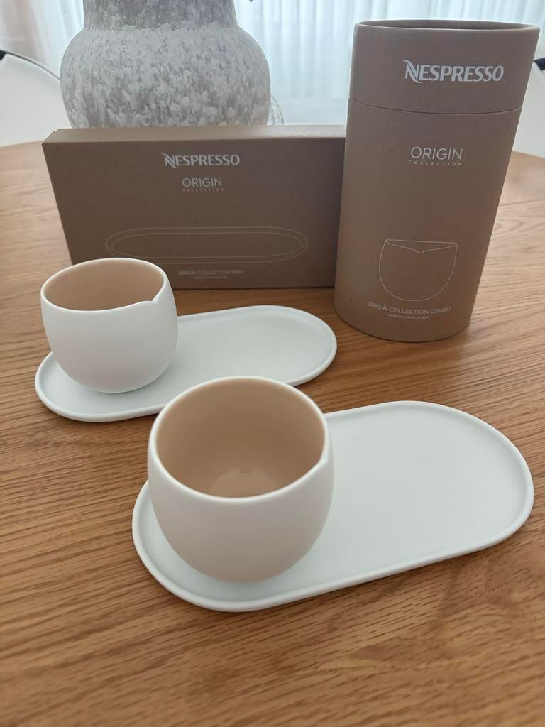 Nespresso Origin Lungo kopjes + schoteltjes, Huis en Inrichting, Keuken | Servies, Nieuw, Kop(pen) en/of Schotel(s), Effen, Porselein