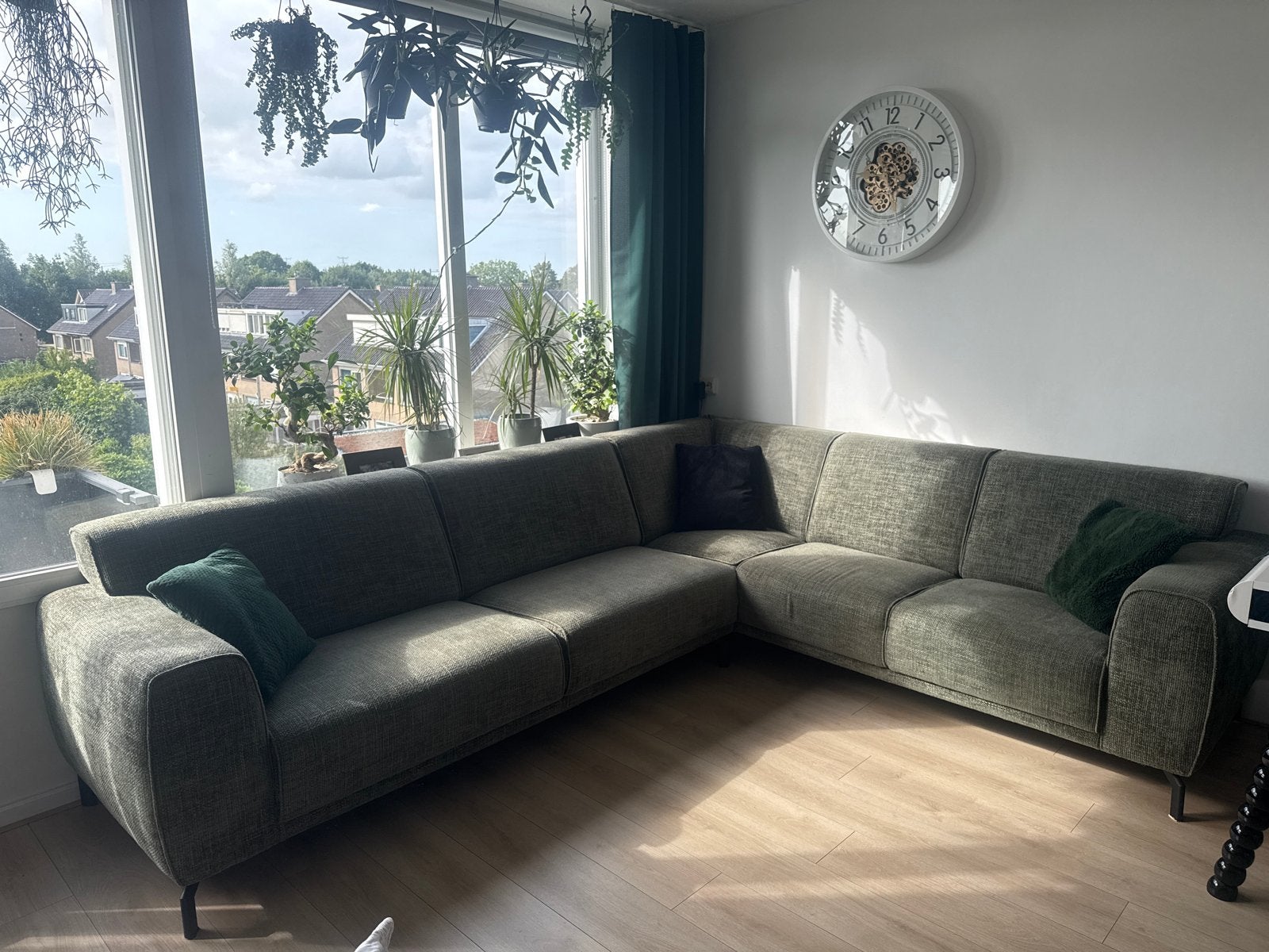 Comfortabele groene hoekbank 290x240 - Zo goed als nieuw, Huis en Inrichting, Banken | Bankstellen, Ophalen, 100 tot 125 cm, Hoekbank
