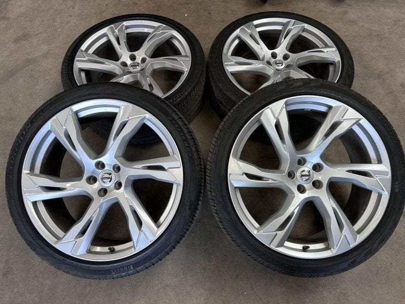 22 inch originele velgen + zomerbanden Volvo XC90 31650460, Gebruikt, -, 275 mm, -