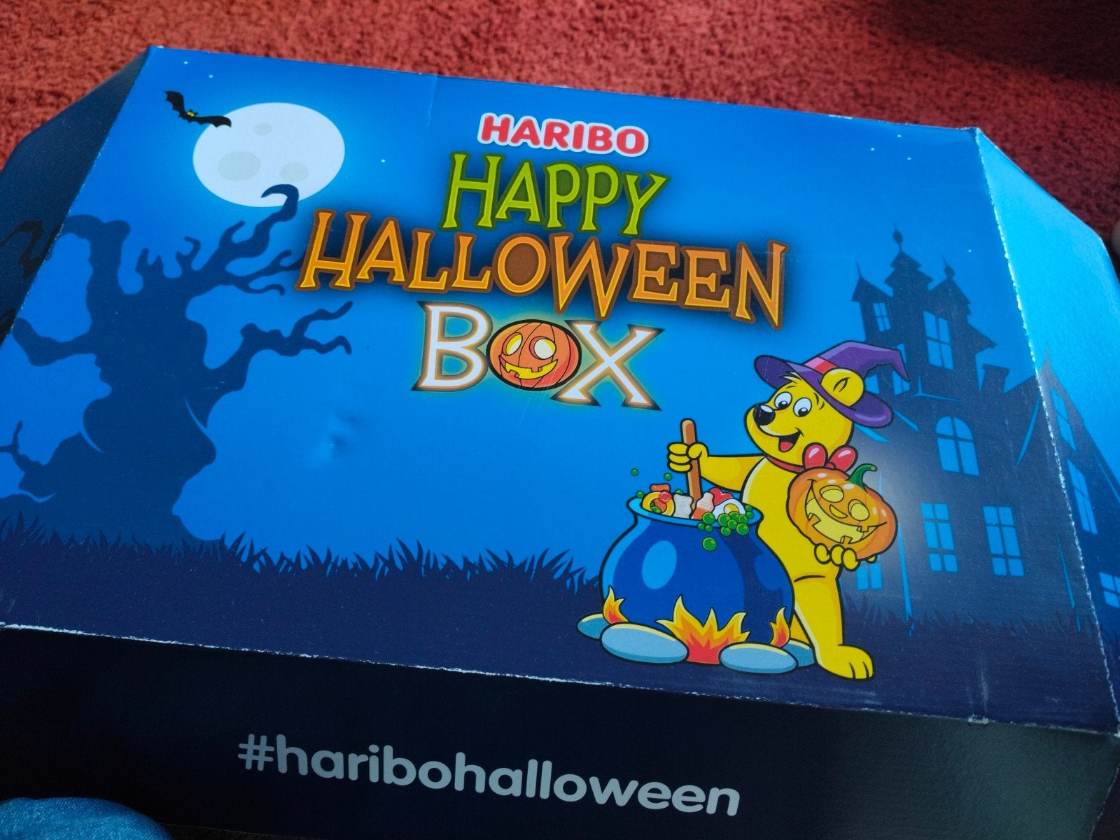 Happy Halloween Box; tasjes, ballonnen, make-up, posters enz, Ophalen of Verzenden, Nieuw, Halloween of Griezel