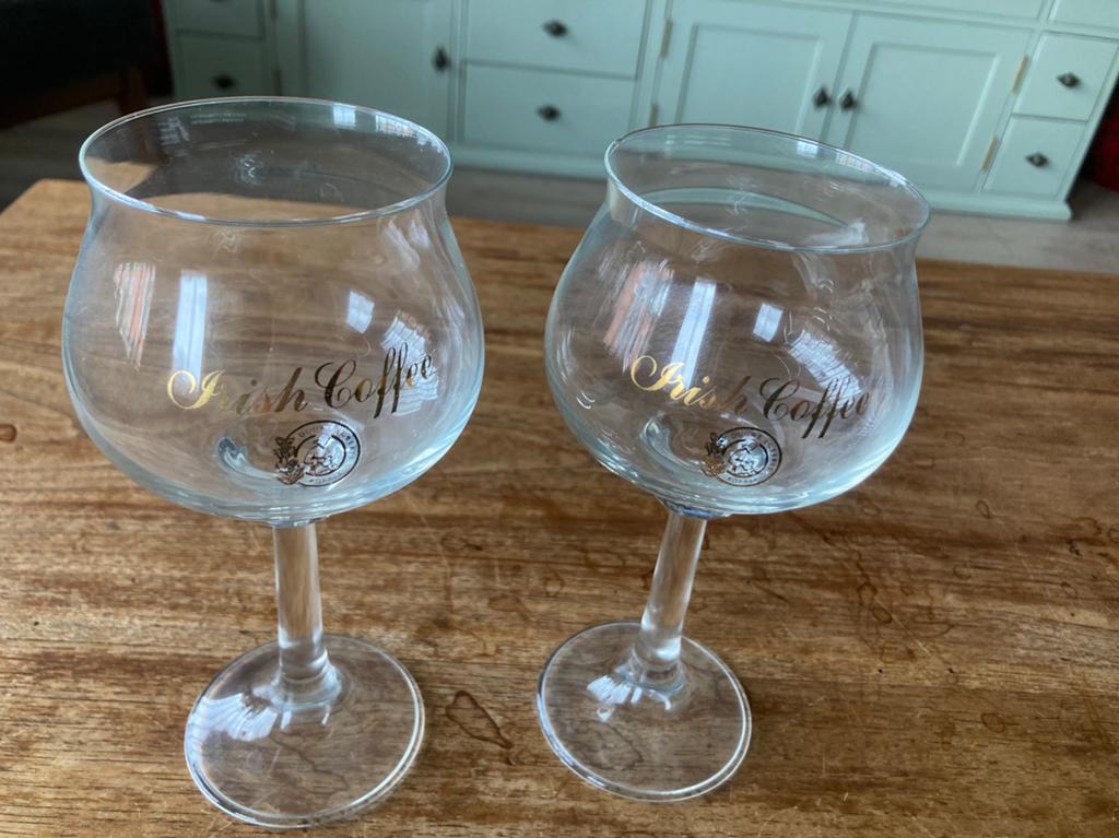 2 Douwe Egberts Irish Coffee glazen., Ophalen, Zo goed als nieuw, Overige typen