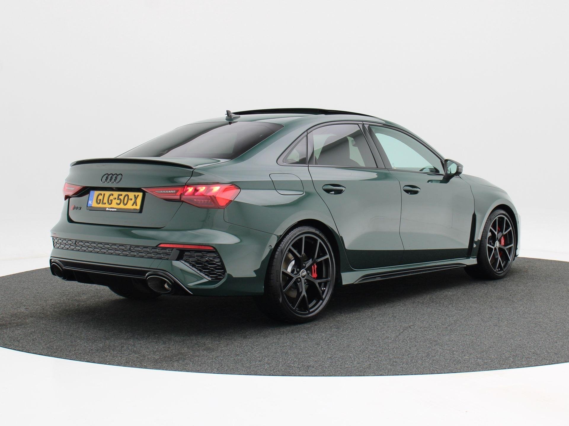 Audi RS3 Limousine 2.5 TFSi quattro 400 Pk 500 Nm | RS Sport, Auto's, Audi, Automaat, Gebruikt, RS3, Bedrijf