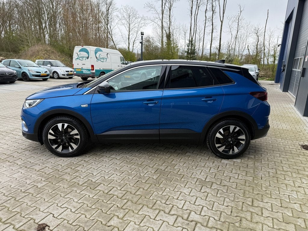 Opel Grandland X 1.2 Turbo Ultimate, Voorwielaandrijving, Gebruikt, 1199 cc, Blauw