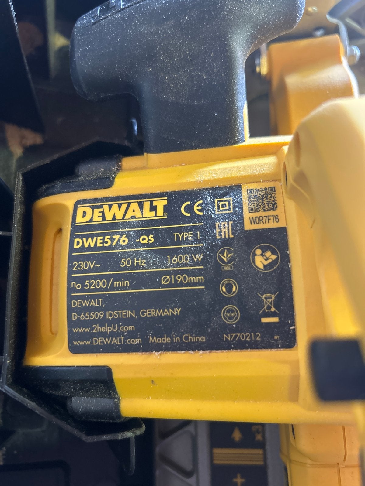DeWalt DWE576-QS Cirkelzaag met Geleiderail, Gebruikt, Cirkelzaag, 70 mm of meer, Ophalen of Verzenden