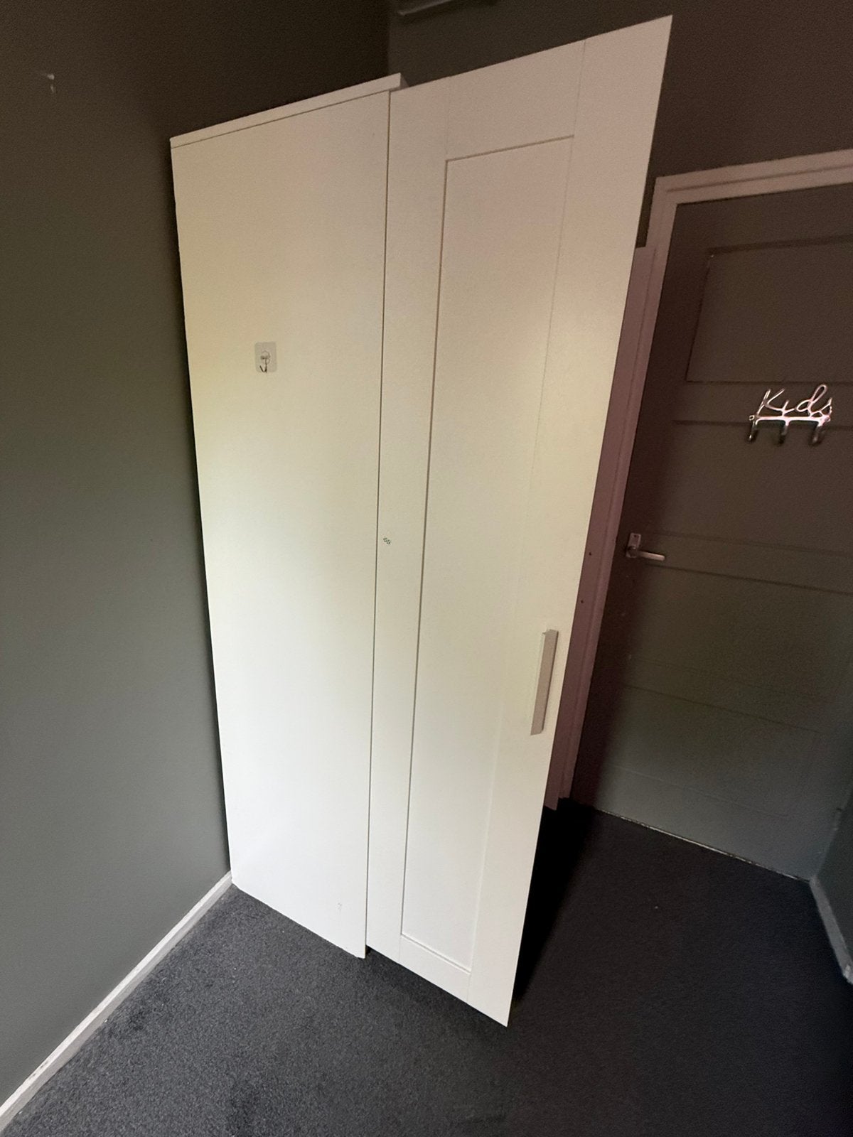 Closet to sell, Ophalen, 50 tot 100 cm, Zo goed als nieuw, Minder dan 100 cm