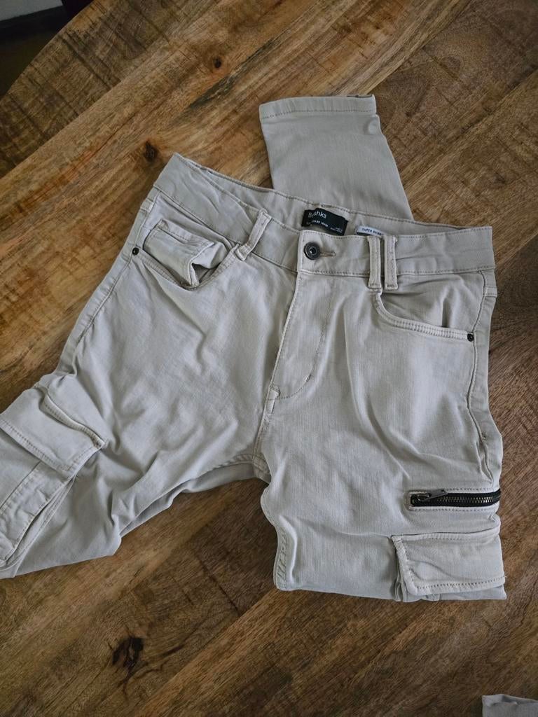 Bershka Cargo Broek - Beige/Zandkleurig, Beige, Ophalen of Verzenden, Zo goed als nieuw, Bershka
