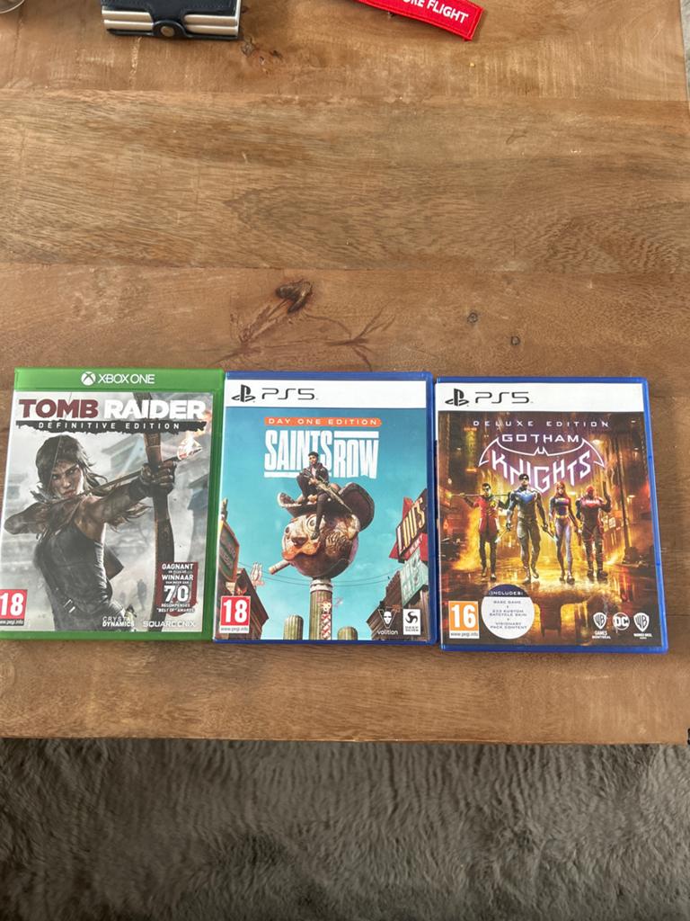 Xbox One & PS5 Games: Tomb Raider, Saints Row, Gotham Knight, Spelcomputers en Games, Games | Sony PlayStation 5, Avontuur en Actie