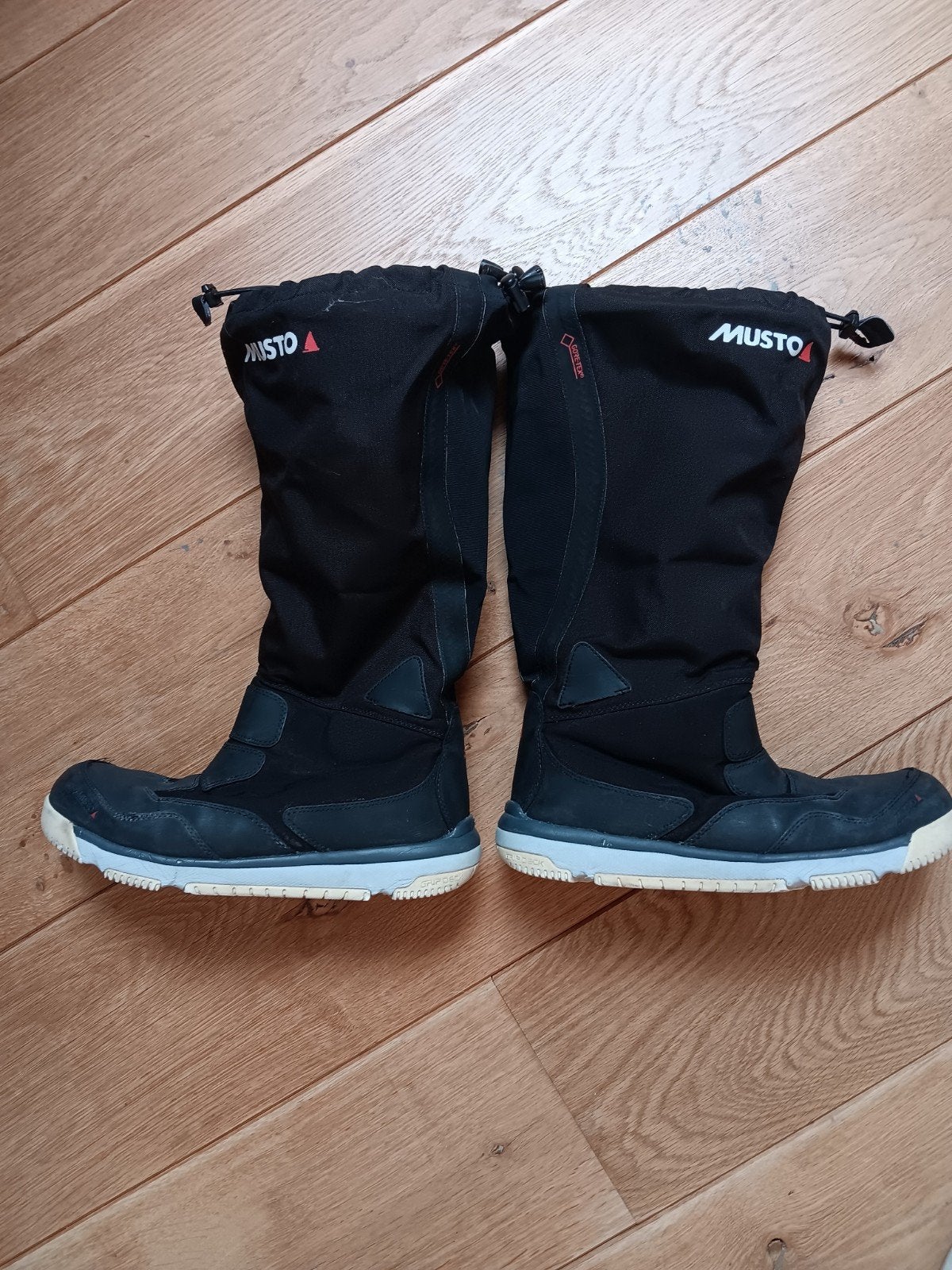 Musto zeillaarzen racing boots 41.5, Ophalen of Verzenden, Dame of Heer