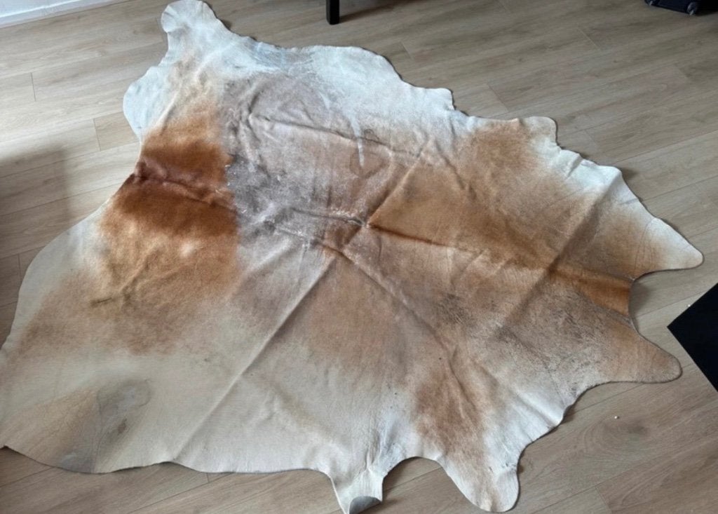 Echte koeienhuid– naturel cognac/ bruin/crème, Ophalen, Gebruikt, 150 tot 200 cm, 200 cm of meer