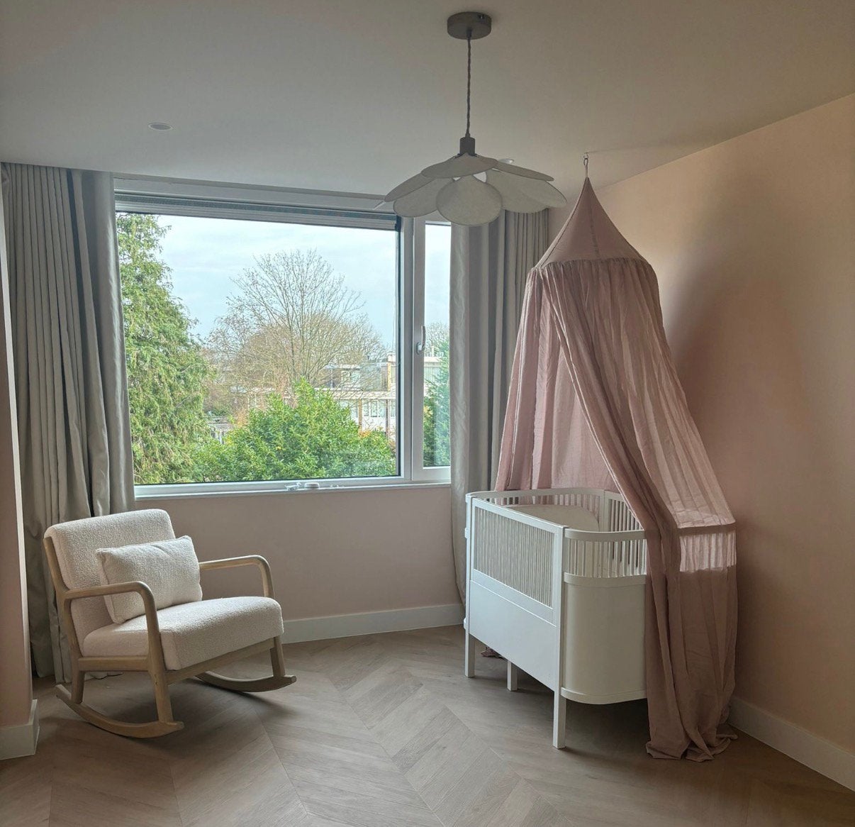 Sebra meegroeibed classic white baby junior + sebra matras, Ophalen, Zo goed als nieuw, Jongetje of Meisje