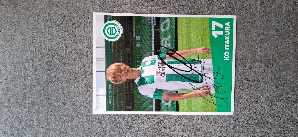 Spelerskaart met handtekening Ko Itakura # FC Groningen Ajax, Ophalen of Verzenden, Nieuw, Overige binnenlandse clubs, Spelerskaart