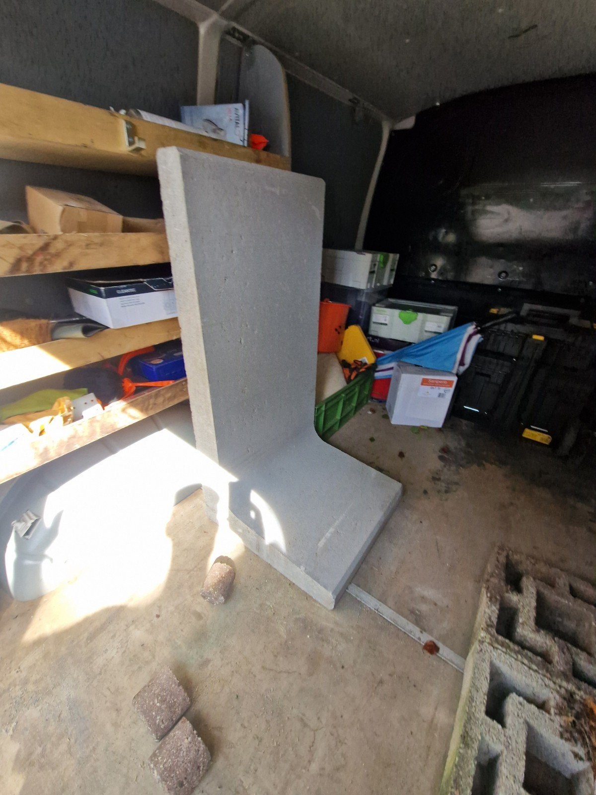 Betonnen L-element voor tuin of afscheiding, Ophalen, Gebruikt