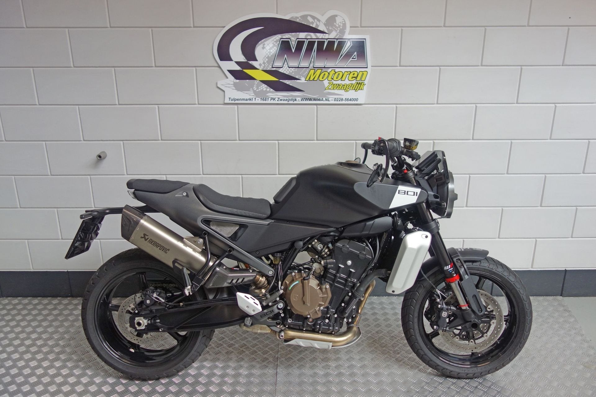 Husqvarna Svartpilen 801, Motoren, LED Verlichting, Meer dan 35 kW, Overig, Gebruikt