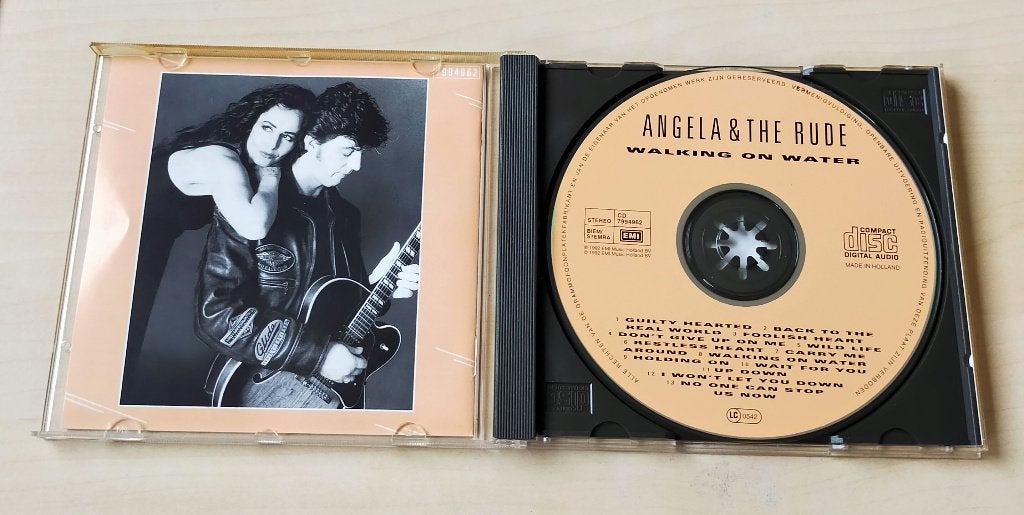 Angela & The Rude - Walking On Water CD 1992 Groothuizen, Ophalen of Verzenden, Gebruikt, Poprock