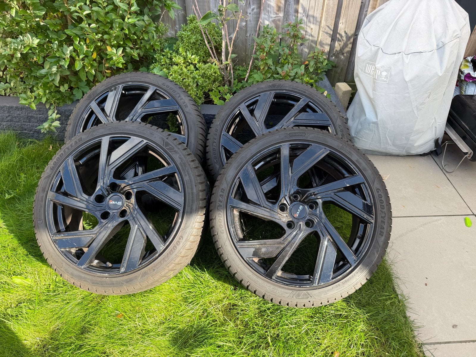 20 inch Tesla Model S Velgen met Goodyear Winterbanden, Auto diversen, Ophalen, Gebruikt