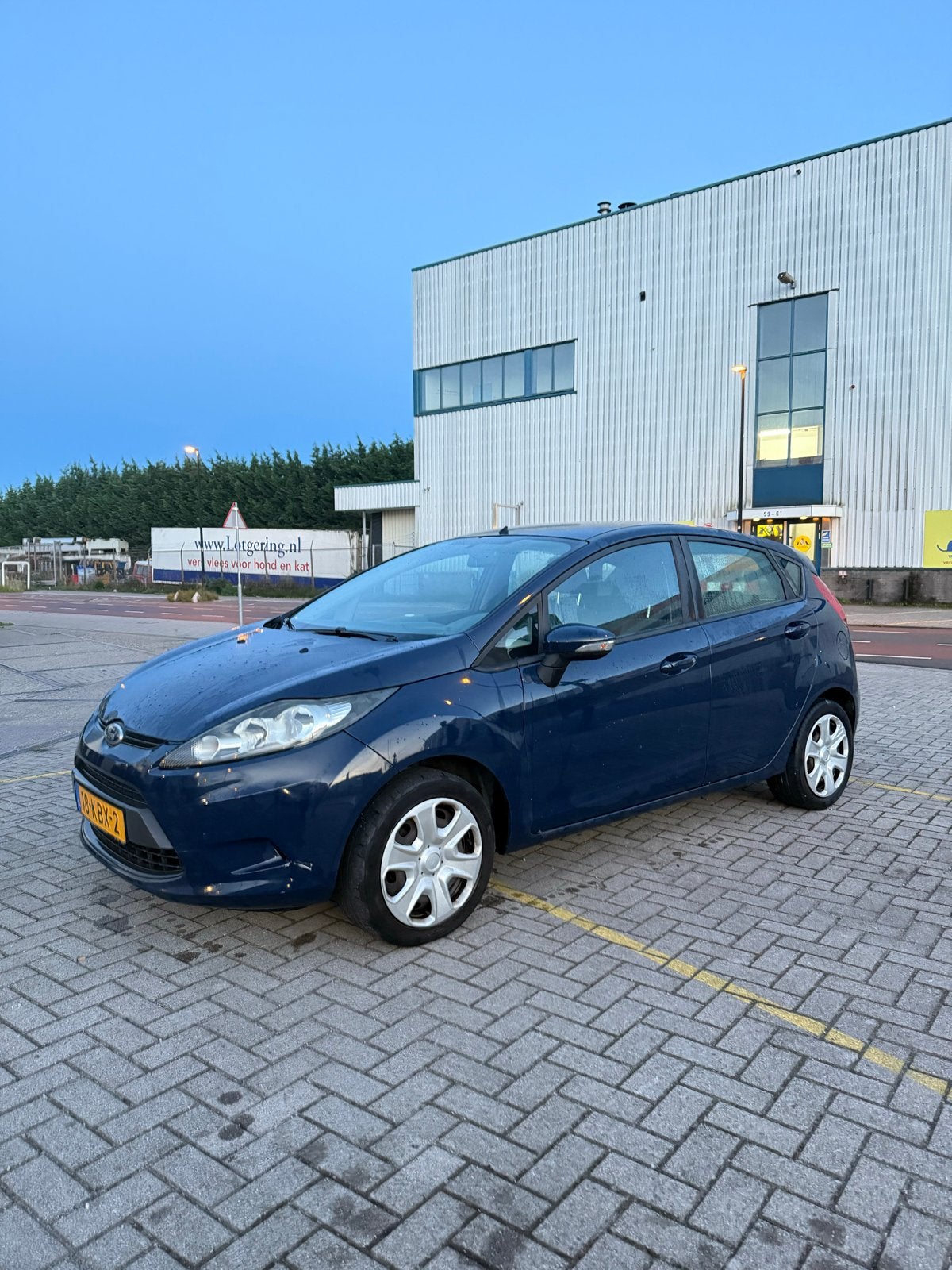 Foto 10 van Ford Fiësta 1.25 5 deurs 2009 AIRCO / NW DISTRIBUTIE / NAP