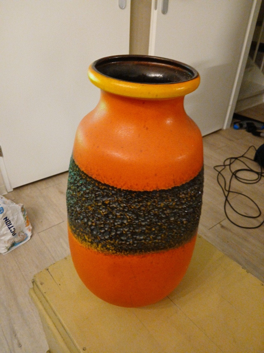 Vintage West Germany Fat Lava vaas - Oranje met zwart, Antiek en Kunst, Ophalen of Verzenden