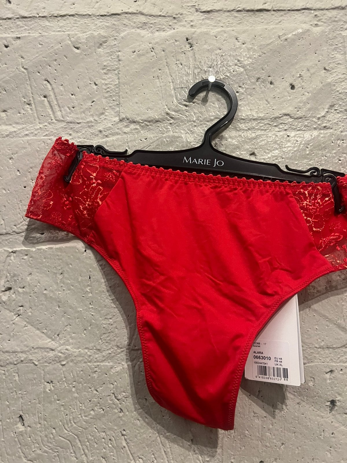 Prima Donna  string maat 44  NIEUW!! Nu €20,-, Ophalen of Verzenden, String